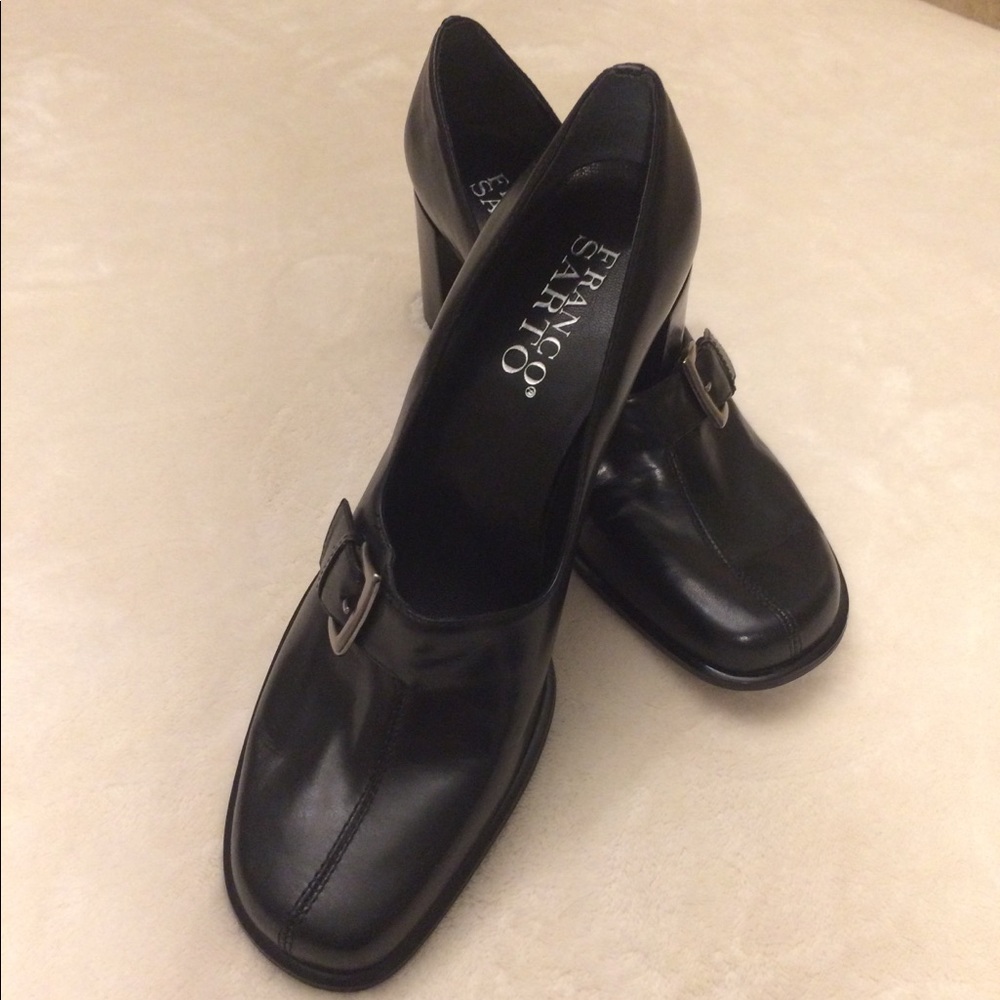 Franco Sarto Black Loafers SZ 8M